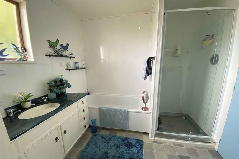 Photo of property in 33 Kildare Drive, Waikiwi, Invercargill, 9810