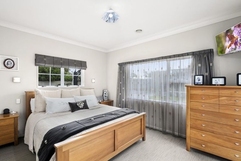 Photo of property in 10e Regan Street, Stratford, 4332