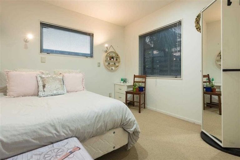 Photo of property in 17b Tui Street, Mount Maunganui, 3116