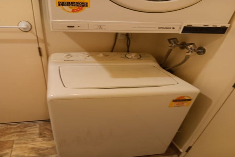 Photo of property in Courtenay Apartments, 308/120 Courtenay Place, Te Aro, Wellington, 6011