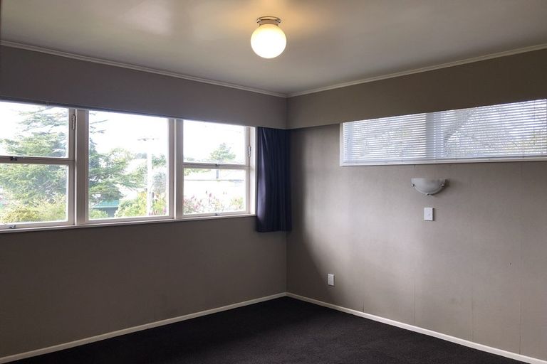 Photo of property in 39 Mason Street, New Lynn, Auckland, 0600