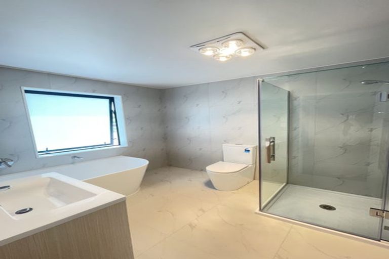 Photo of property in 88c John Downs Drive, Browns Bay, Auckland, 0630