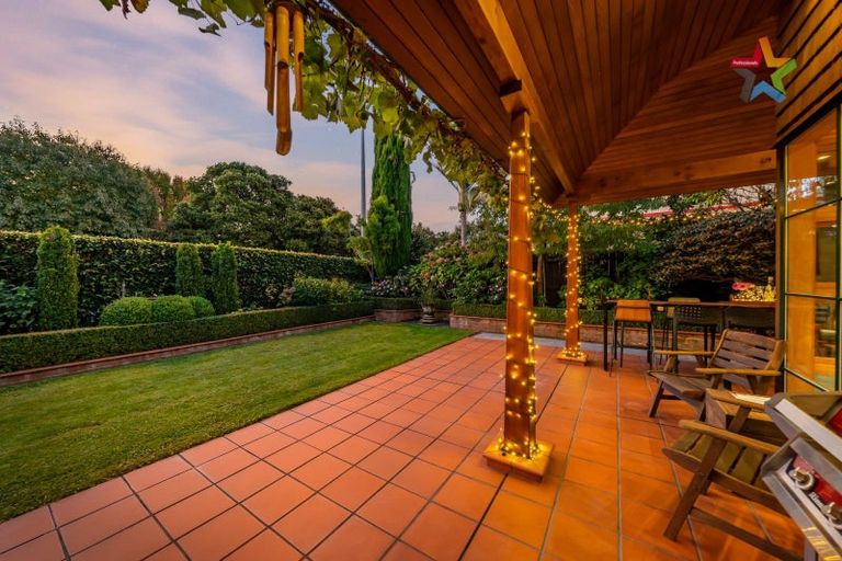 Photo of property in 5 Myrtle Street, Hutt Central, Lower Hutt, 5010