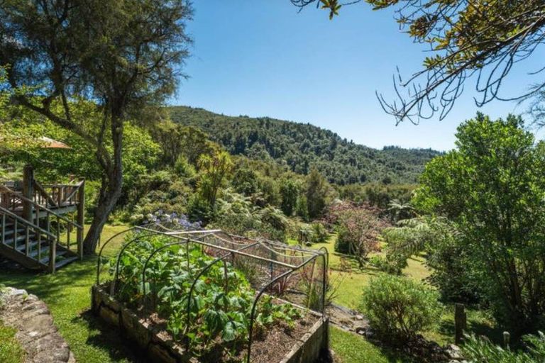 Photo of property in 639 Pupu Valley Road, Takaka, 7183