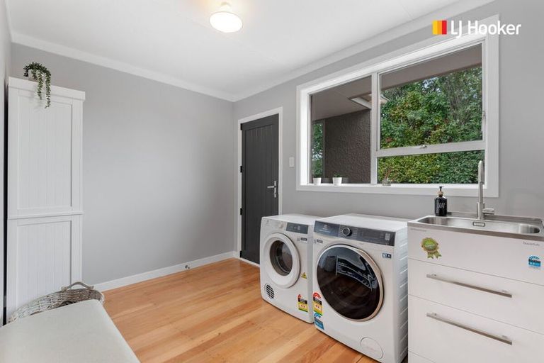 Photo of property in 19 Thames Street, Mosgiel, 9024