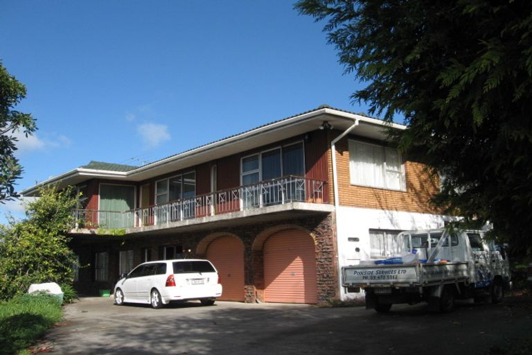 Photo of property in 21 Downsview Road, Pakuranga Heights, Auckland, 2010