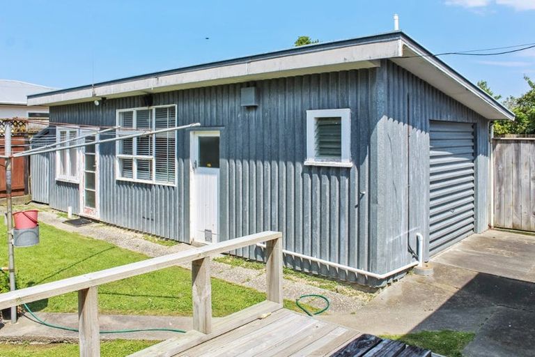 Photo of property in 2 Tern Place, Hokowhitu, Palmerston North, 4410