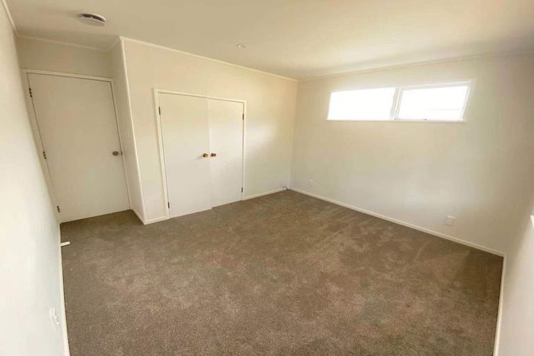 Photo of property in 51 Awaruku Road, Torbay, Auckland, 0630