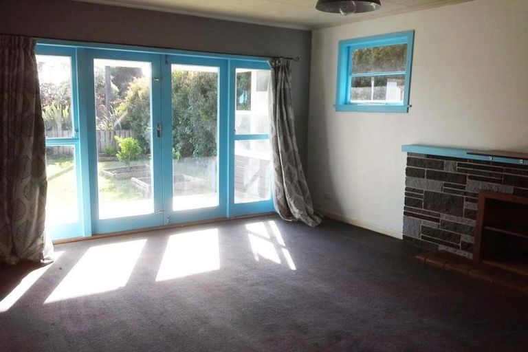 Photo of property in 2289 South Road, Okato, New Plymouth, 4374