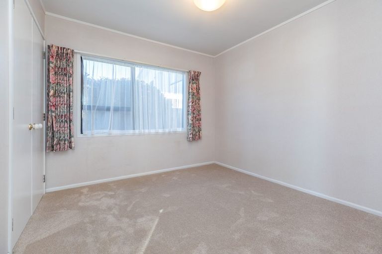 Photo of property in 1420 Whangaparaoa Road, Army Bay, Whangaparaoa, 0930