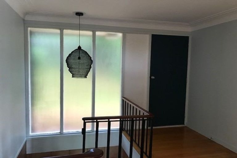 Photo of property in 2 Pine Hill Crescent, Browns Bay, Auckland, 0630