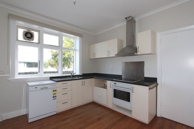 Photo of property in 158 Palmers Road, New Brighton, Christchurch, 8083
