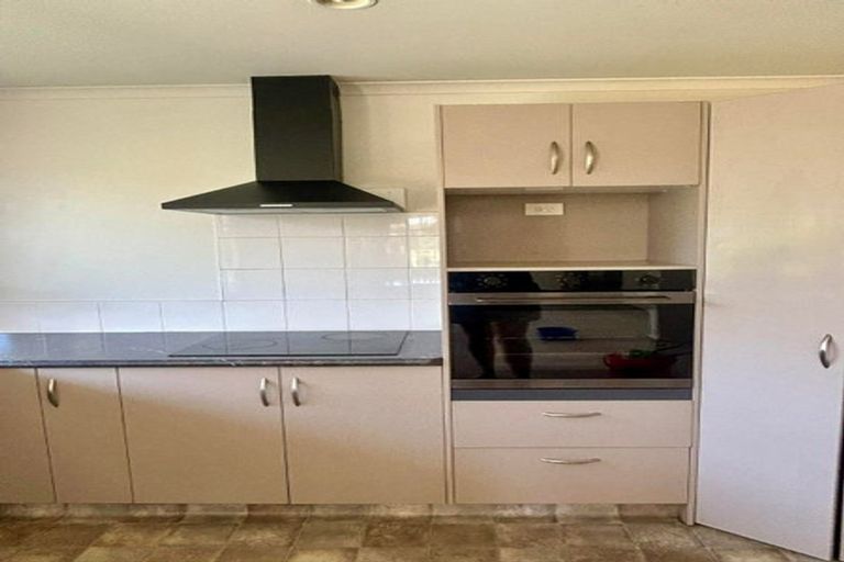 Photo of property in 30 Atlantic Close, Papamoa Beach, Papamoa, 3118