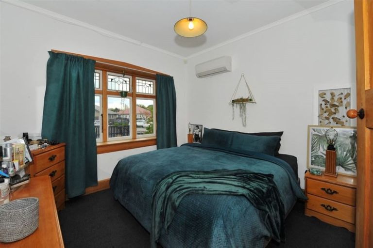 Photo of property in 8 Wainoni Road, Wainoni, Christchurch, 8061