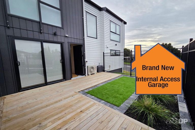 Photo of property in 79d Gallony Avenue, Massey, Auckland, 0614