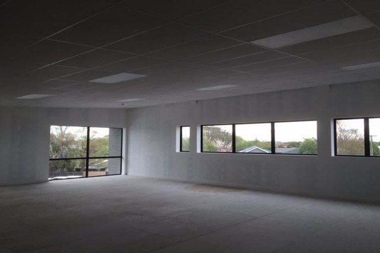 Photo of property in 1 Shirley Road, Parau, Auckland, 0604