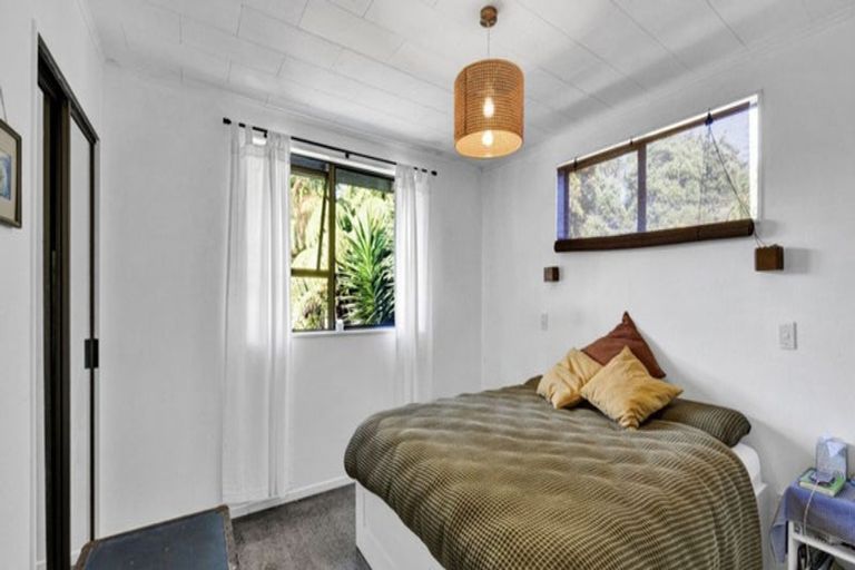 Photo of property in 23 Prudence Place, Oakura, 4314