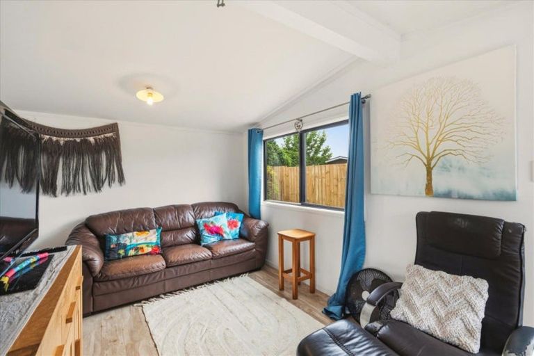 Photo of property in 15 Hall Road, Paengaroa, Te Puke, 3189