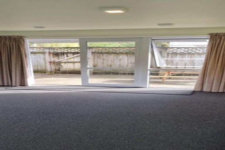 Photo of property in 45 Acheron Road, Paremata, Porirua, 5026