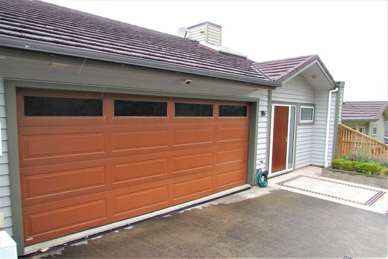 Photo of property in 20 Cameron Street, Kaiwharawhara, Wellington, 6035