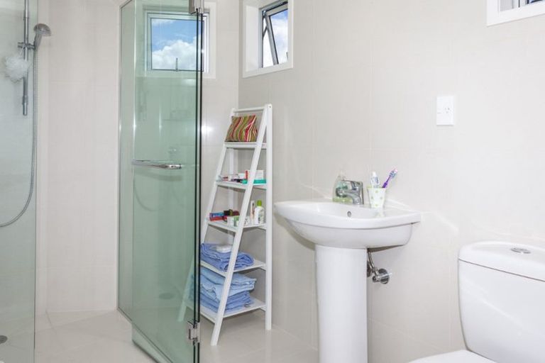 Photo of property in 135 Bambury Place, Onemana, Whangamata, 3691