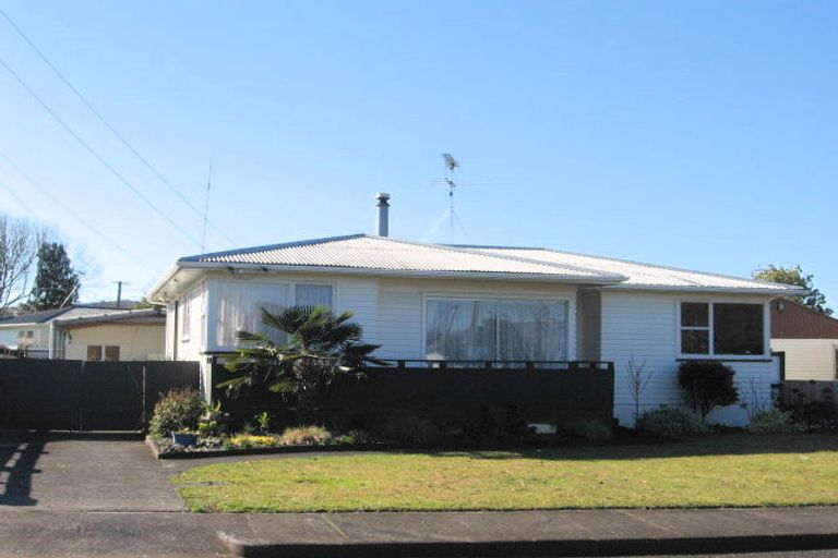Photo of property in 32 Scott Road, Papakura, 2110