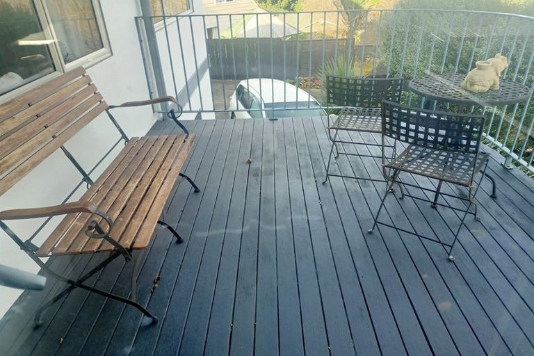 Photo of property in 1/13 Markham Place, Bucklands Beach, Auckland, 2012