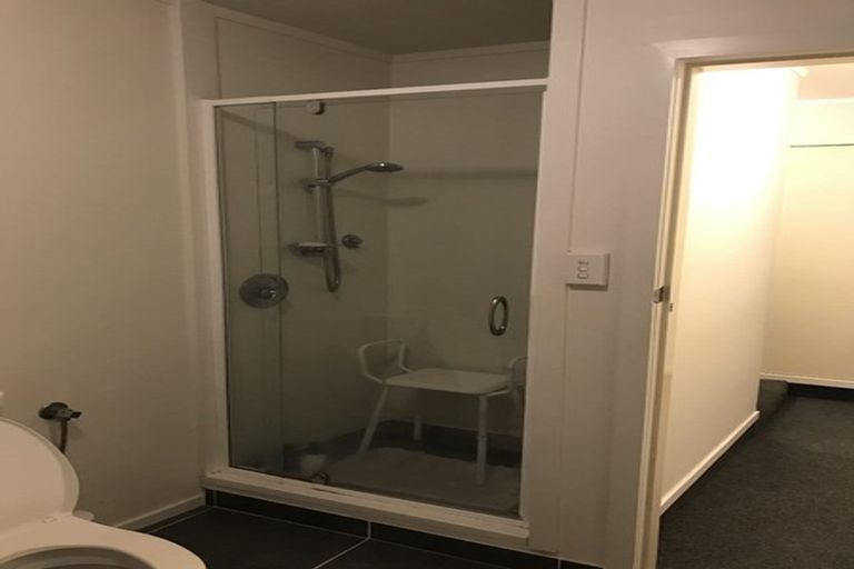 Photo of property in 177 Stokes Valley Road, Stokes Valley, Lower Hutt, 5019