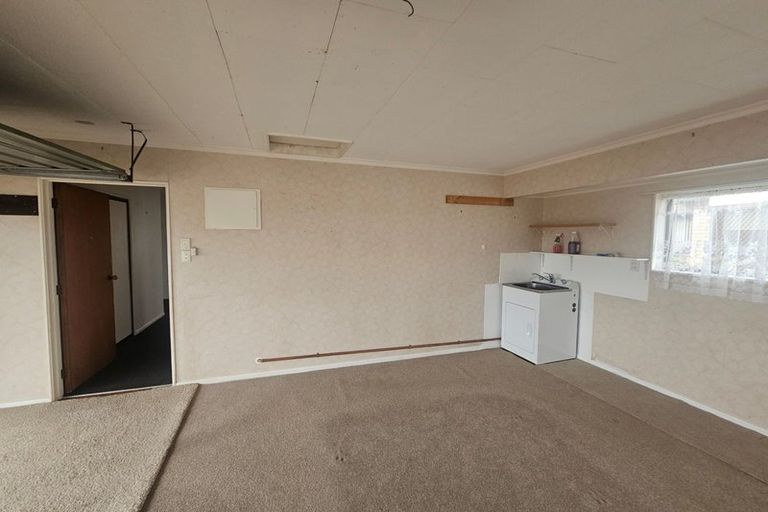 Photo of property in 21 Sanders Avenue, Westown, New Plymouth, 4310