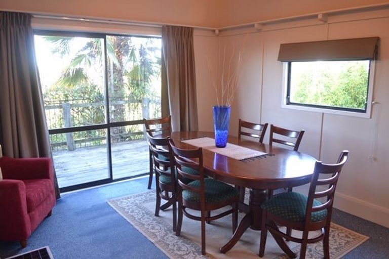 Photo of property in 13 Selwyn Road, Hospital Hill, Napier, 4110