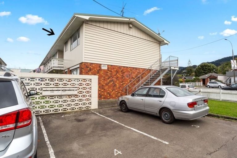 Photo of property in 4/246 Main Road, Tawa, Wellington, 5028