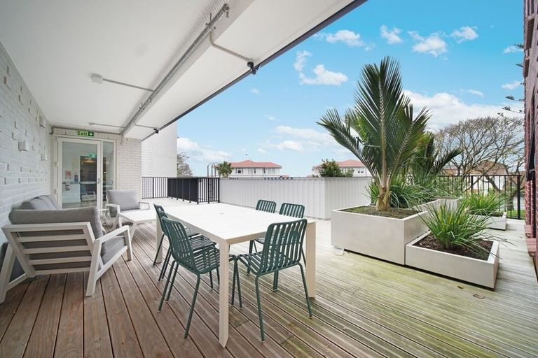 Photo of property in 1817a Great North Road, Avondale, Auckland, 1026