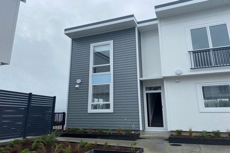 Photo of property in 16/30 Adventure Drive, Whitby, Porirua, 5024