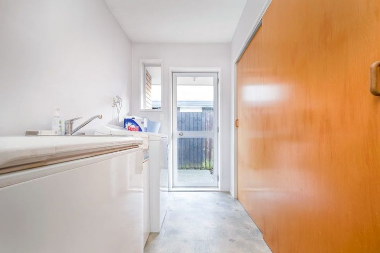 Photo of property in 28 Roydon Drive, Templeton, Christchurch, 8042