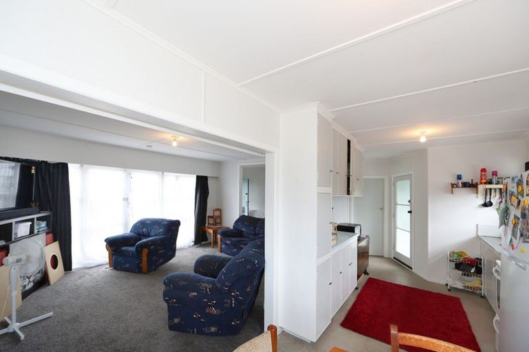 Photo of property in 407 Huia Place, Camberley, Hastings, 4120
