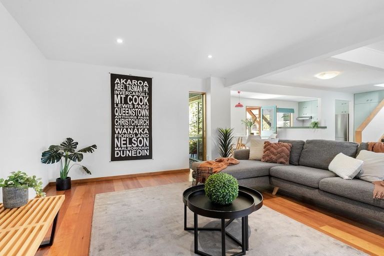 Photo of property in 246b Fernhill Road, Sunshine Bay, Queenstown, 9300