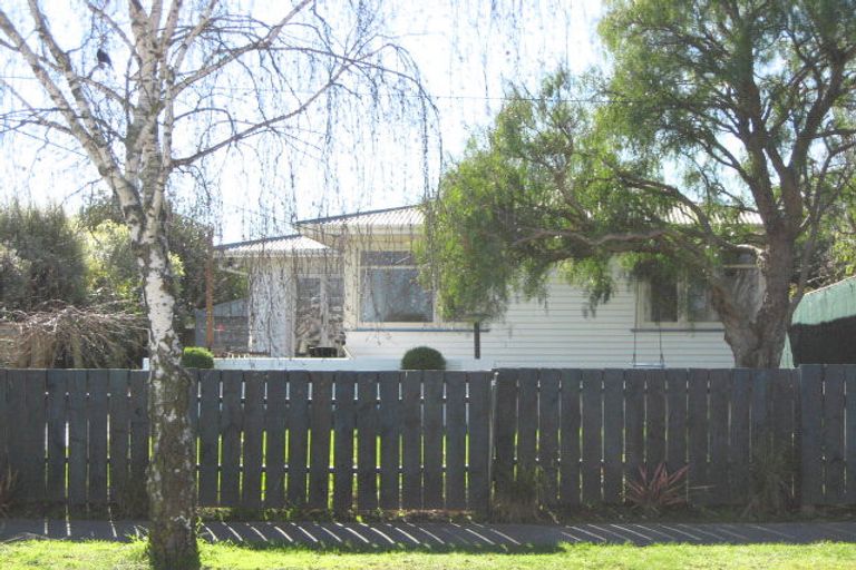 Photo of property in 9 Palmerston Road, Havelock North, 4130