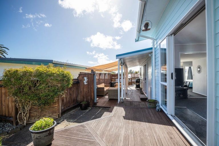 Photo of property in 18 Raniera Street, Glen Avon, New Plymouth, 4312