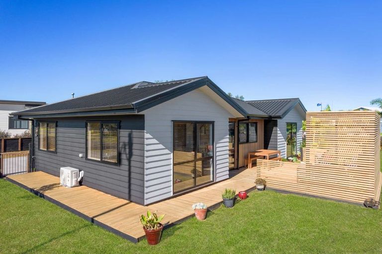 Photo of property in 150 Harbour Drive, Matarangi, Whitianga, 3592