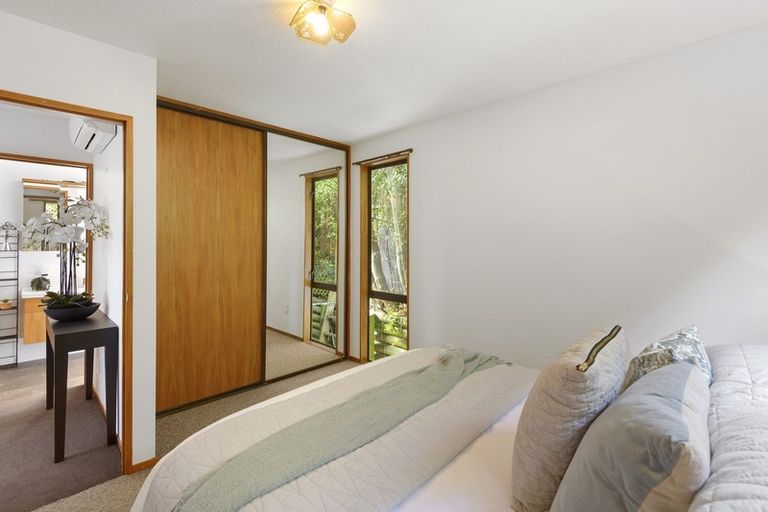 Photo of property in 27b Lookaway Place, Huntsbury, Christchurch, 8022