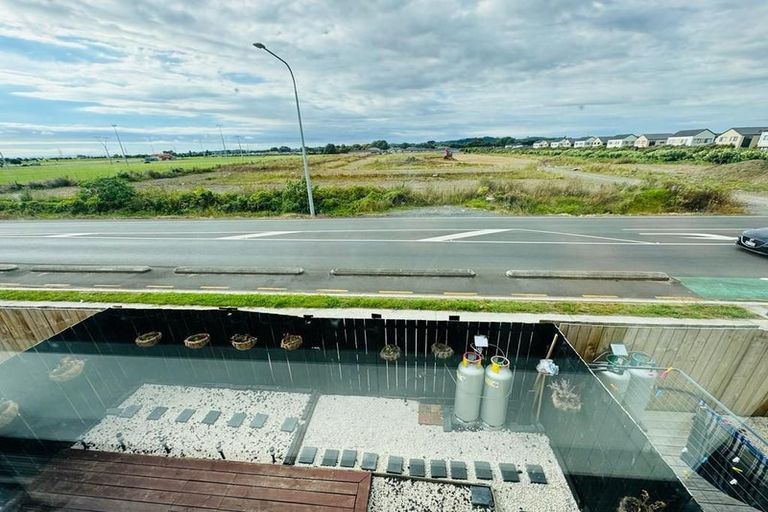 Photo of property in 5 Kairakau Street, Takanini, 2110