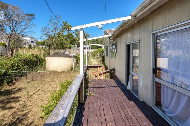 Photo of property in 18 Manuka Road, Oneroa, Waiheke Island, 1081