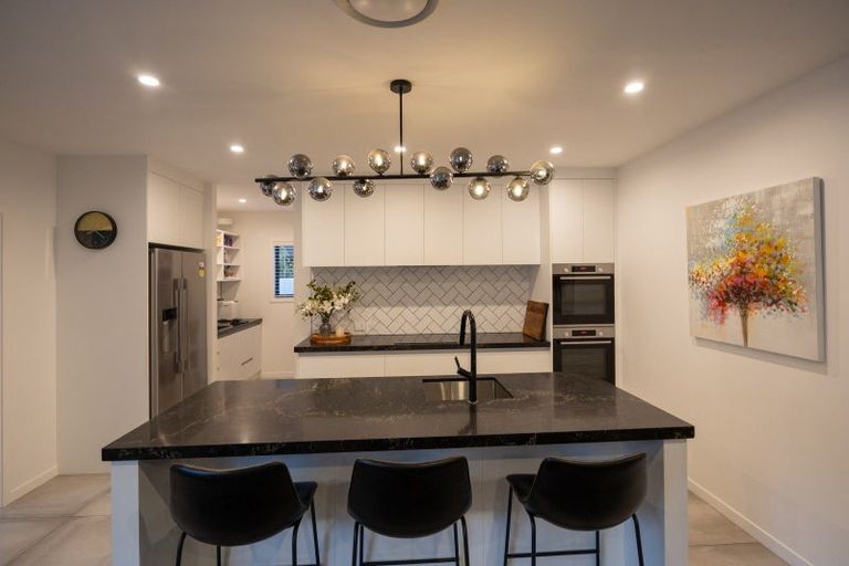 Photo of property in 7 Kanuka Drive, Hokowhitu, Palmerston North, 4410