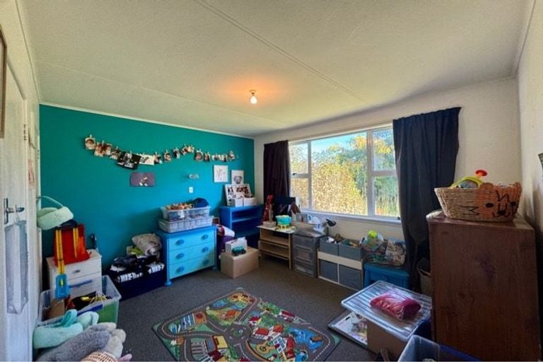 Photo of property in 10 Udy Street, Greytown, 5712