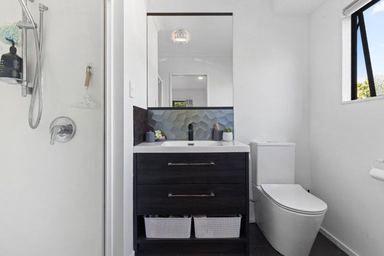 Photo of property in 9 Valleyside Way, Pukekohe, 2120