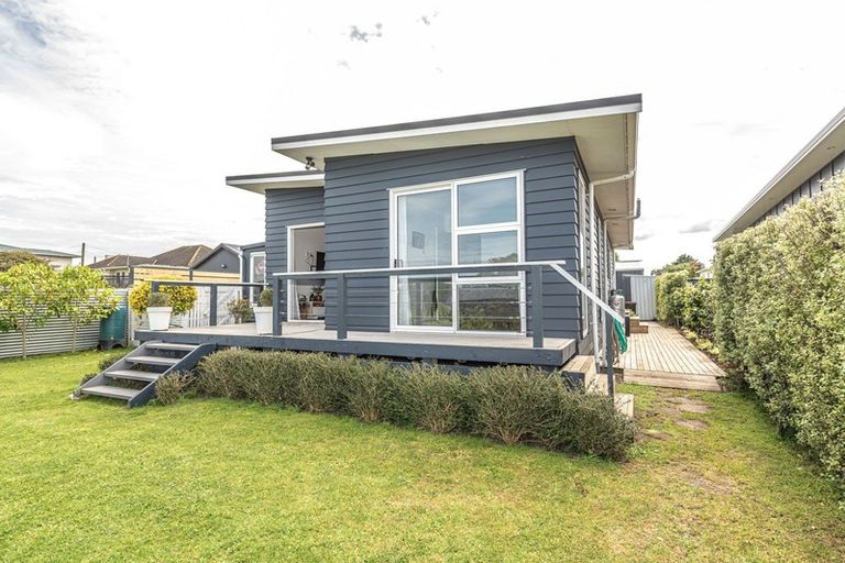 Photo of property in 5 Toi Street, Tawhero, Whanganui, 4501