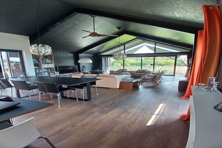 Photo of property in 10 Johnstone Loop, Tasman, Upper Moutere, 7175