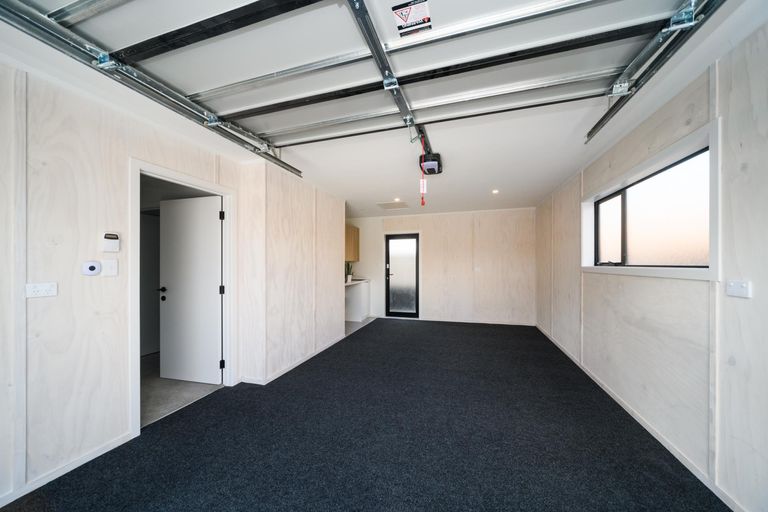 Photo of property in 469a Ruahine Street, Terrace End, Palmerston North, 4410