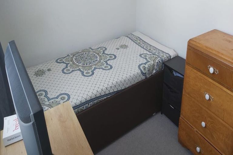 Photo of property in 2/147 Gills Road, Half Moon Bay, Auckland, 2014