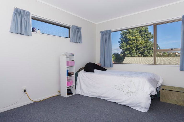 Photo of property in 11 Dunton Drive, Welcome Bay, Tauranga, 3112